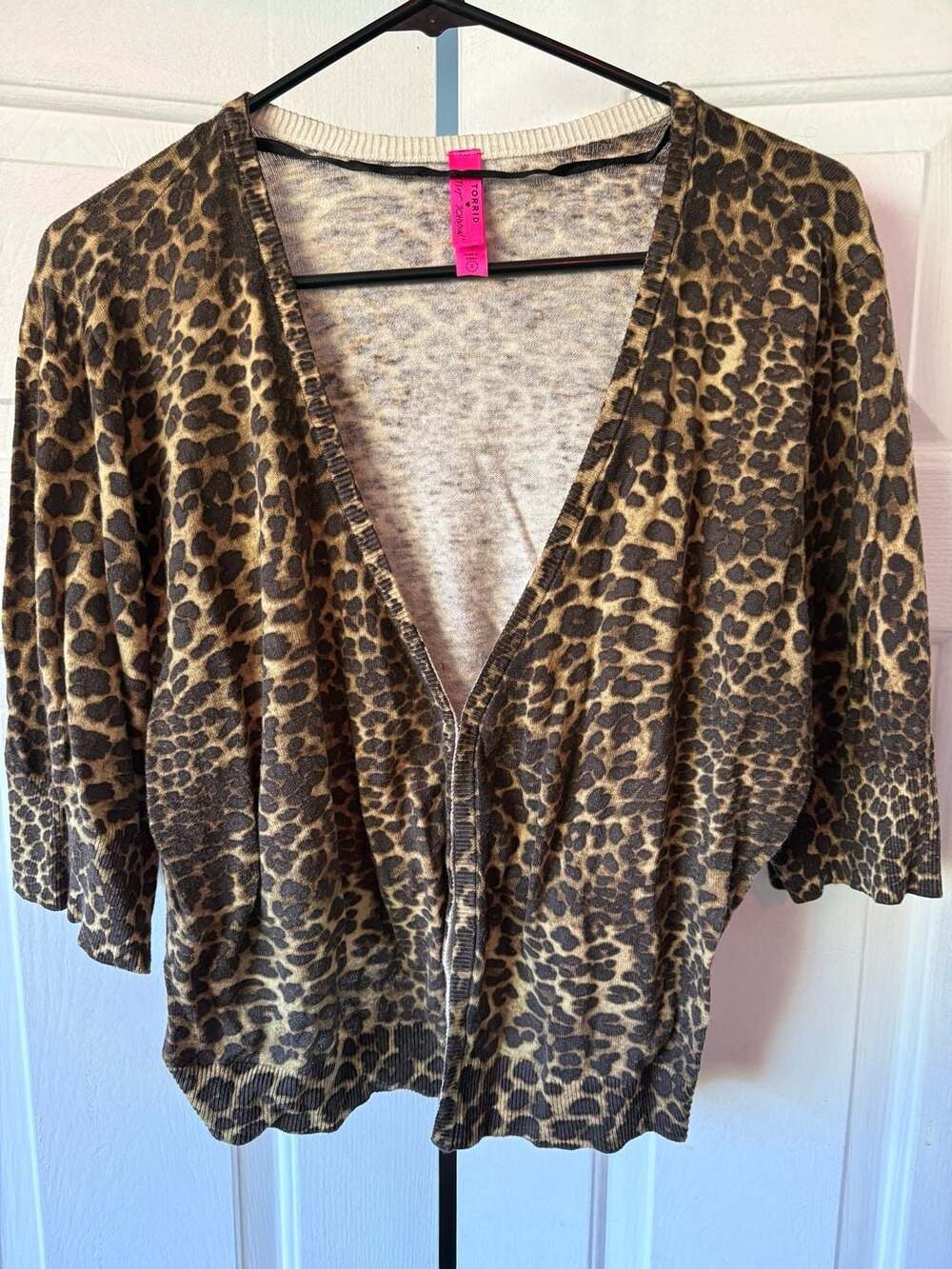 Torrid x Betsey Johnson Leopard Print Cropped Cardigan Shrug Size 2